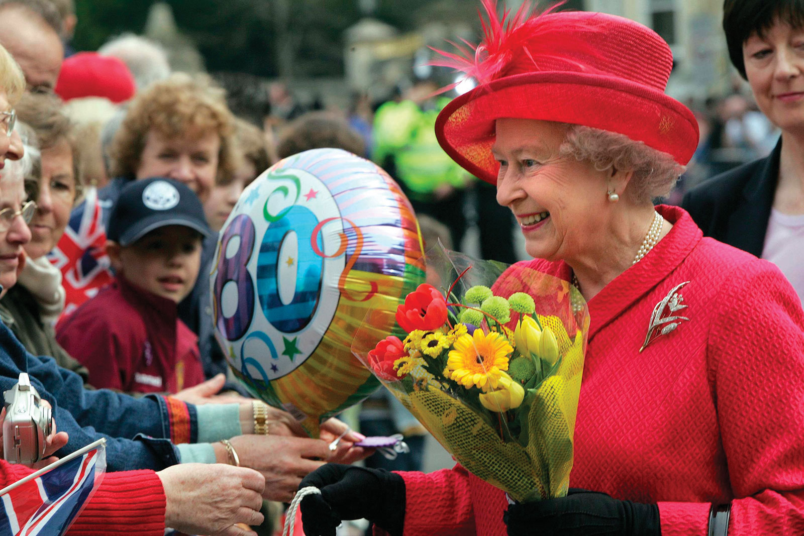 in 2006 she celebrated her 80th birthday with her family at windsor ...