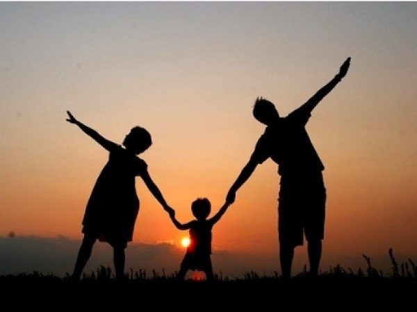 YVONNEcare_spouses_children_previous_relationship