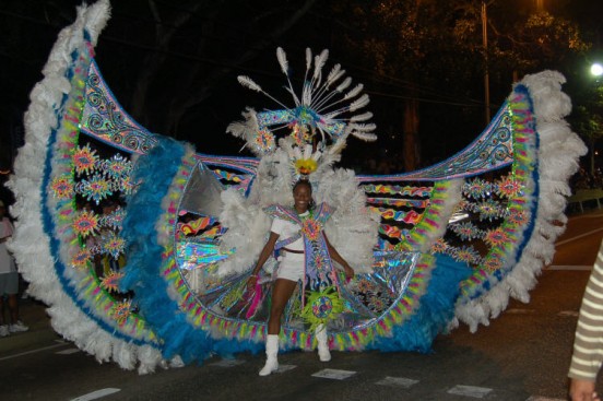 TT -Queens-Park-circuit-race-080-carnival-4