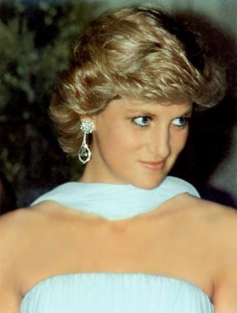 princess diana younger. Princess Diana
